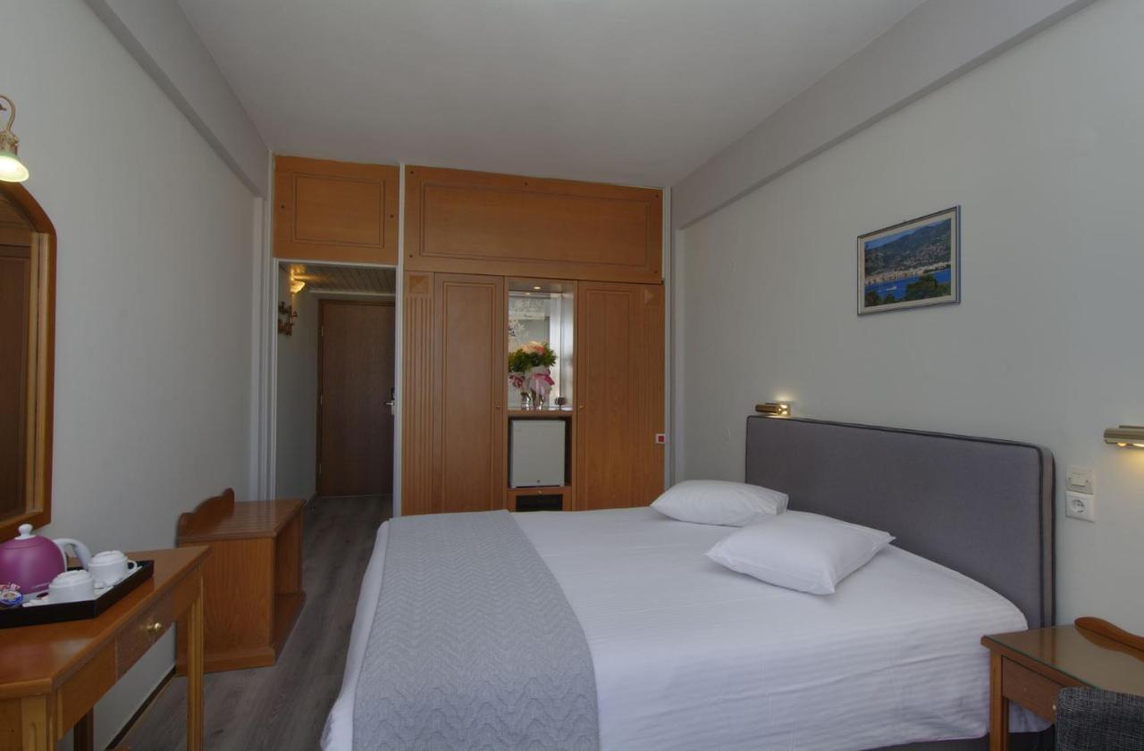 Hotel Nefeli Volos Bagian luar foto