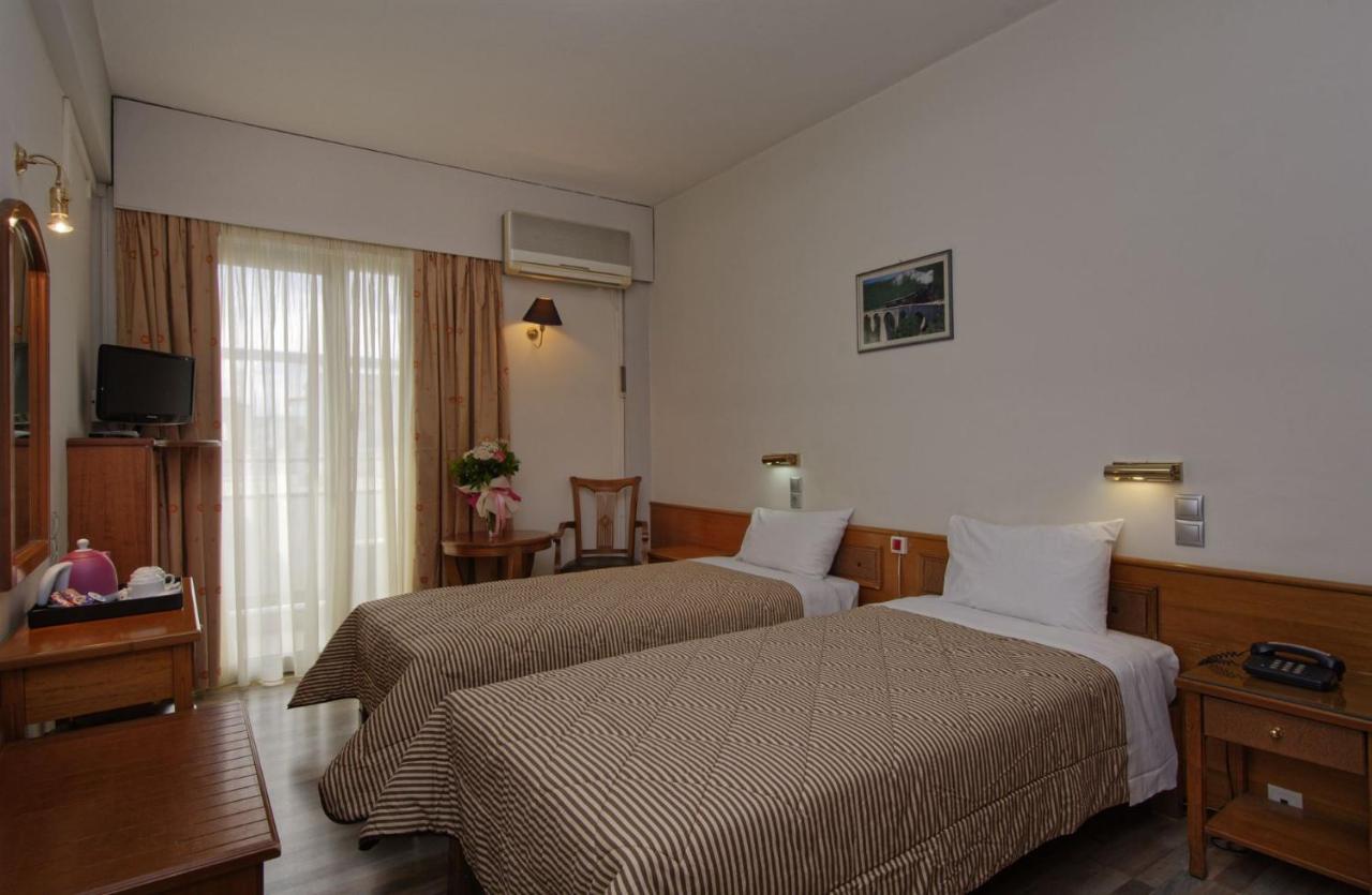 Hotel Nefeli Volos Bagian luar foto